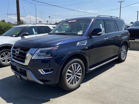 Used 2021 Nissan Armada SL w/ Captain's Chairs Package image 11