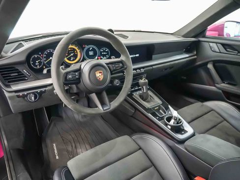 Certified 2022 Porsche 911 GT3 RWD image 4