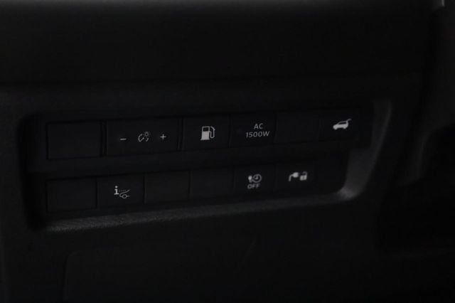 New 2026 Nissan Rogue Platinum AWD/4WD image 9