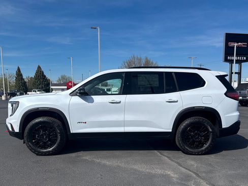 New 2026 GMC Acadia AT4 w/ Super Cruise Package AWD/4WD image 4
