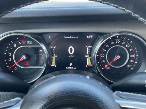 Used 2021 Jeep Gladiator Rubicon AWD/4WD image 29