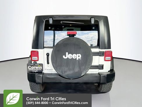 Used 2009 Jeep Wrangler X AWD/4WD image 13