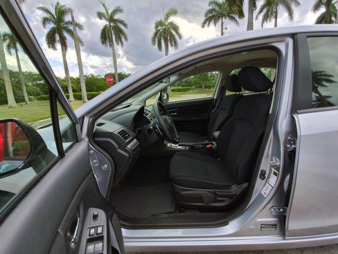 Used 2014 Subaru Impreza 2.0i Premium w/ All-Weather Package w/CVT AWD/4WD image 23