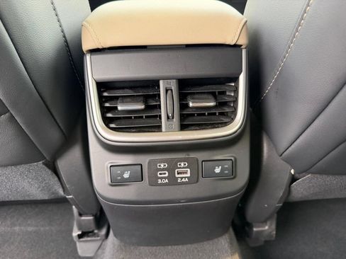 Used 2024 Subaru Outback Limited AWD/4WD image 45