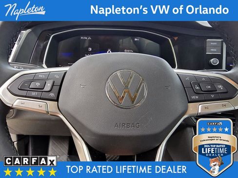 Used 2024 Volkswagen Jetta SE image 15