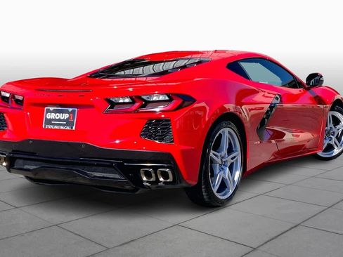 Used 2020 Chevrolet Corvette Stingray Coupe w/ 1LT image 10