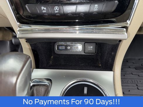 Used 2019 Jeep Grand Cherokee Overland image 19