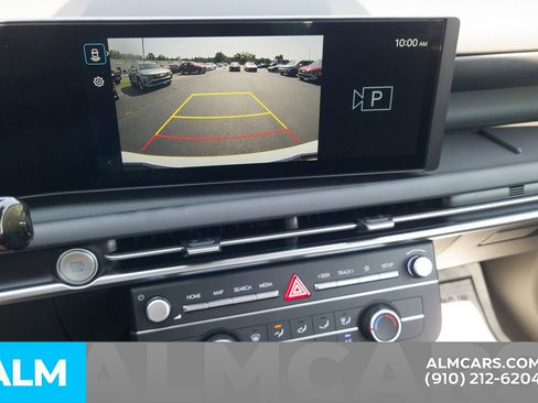 Certified 2025 Hyundai Tucson SE image 23