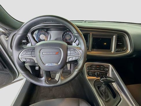 Used 2019 Dodge Challenger R/T w/ Driver Convenience Group RWD image 24