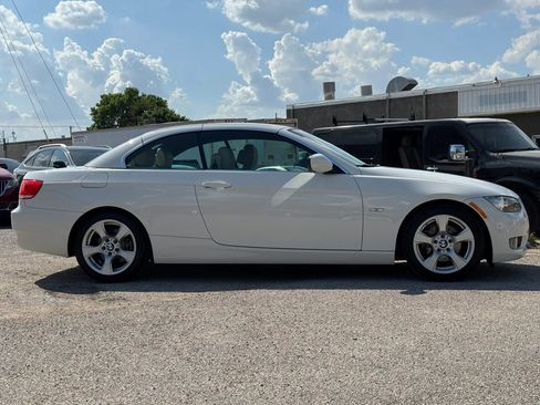 Used 2010 BMW 328i Convertible RWD image 15