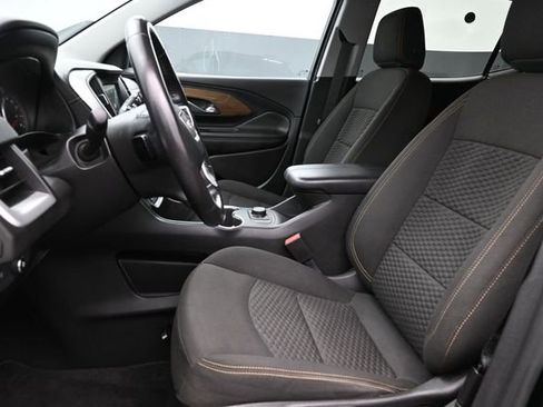 Used 2019 GMC Terrain SLE FWD image 10