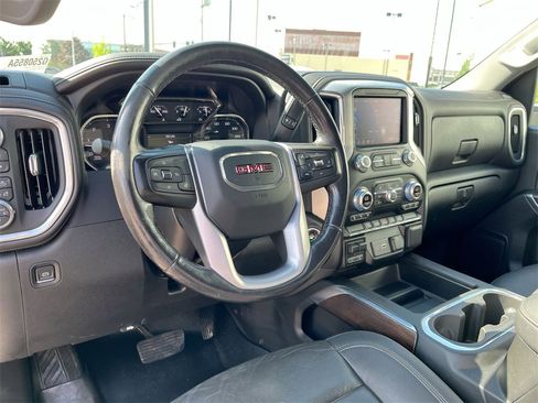 Used 2021 GMC Sierra 2500 SLT w/ SLT Convenience Package image 13