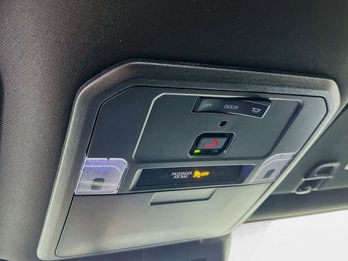 Used 2025 Toyota Tacoma SR w/ SR Upgrade Package image 22