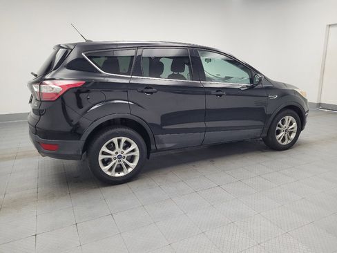 Used 2017 Ford Escape SE FWD image 10
