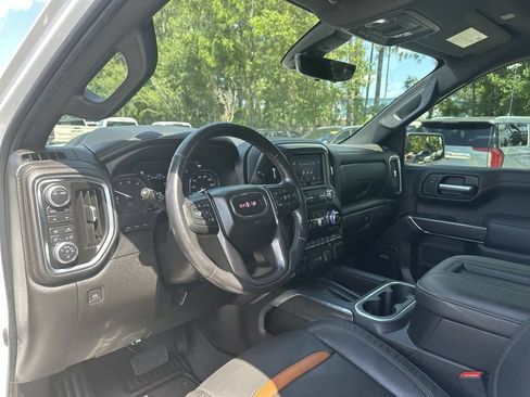 Certified 2021 GMC Sierra 1500 AT4 w/ AT4 Value Package AWD/4WD image 10