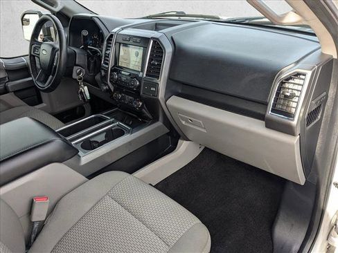 Used 2016 Ford F150 XLT w/ Equipment Group 302A Luxury image 22