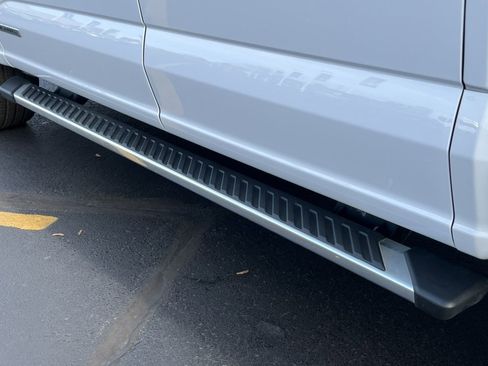 Certified 2022 Ford F150 XLT w/ Equipment Group 301A Mid image 9