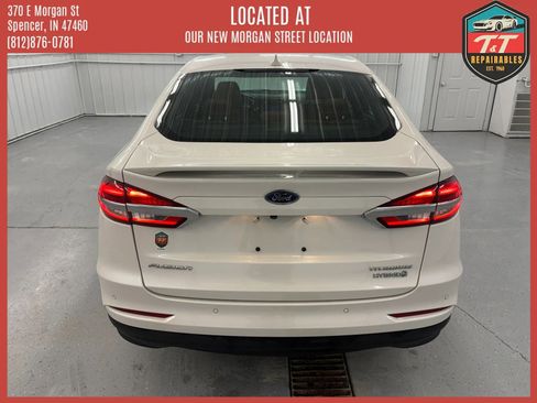 Used 2020 Ford Fusion Titanium FWD image 5