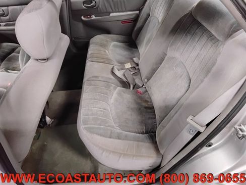 Used 2005 Buick Century Custom image 13