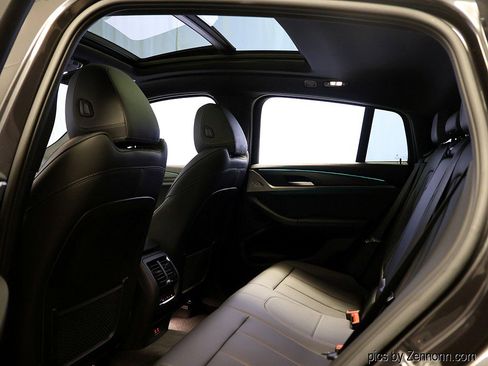 Certified 2023 BMW X4 xDrive30i w/ Premium Package image 13