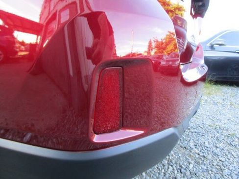 Used 2018 Subaru Outback 2.5i Limited image 20