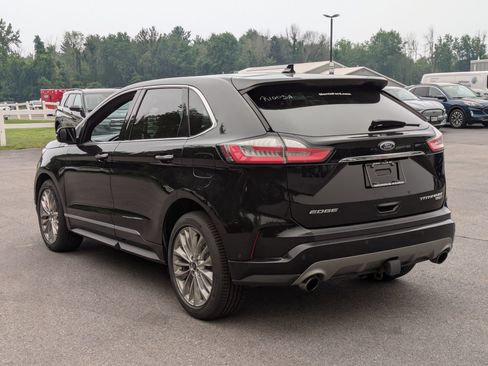 Certified 2020 Ford Edge Titanium w/ Equipment Group 301A AWD/4WD image 4