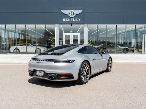 Used 2024 Porsche 911 Carrera S RWD image 3