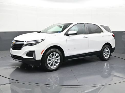 Certified 2024 Chevrolet Equinox LT AWD/4WD image 1
