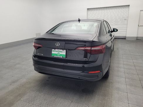 Used 2024 Volkswagen Jetta SE image 7