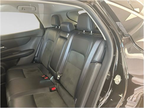 Used 2023 Nissan Ariya FWD image 8