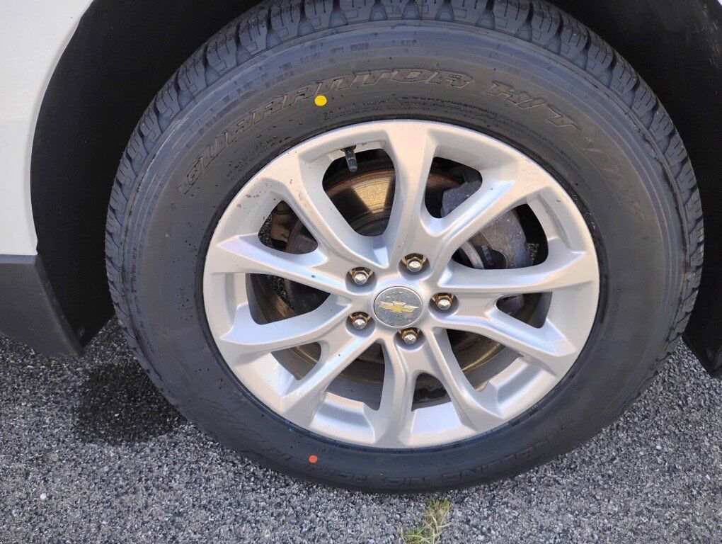 Used 2019 Chevrolet Equinox LT AWD/4WD image 27