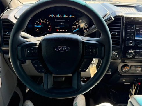 Used 2016 Ford F150 XL w/ Equipment Group 101A Mid RWD image 14