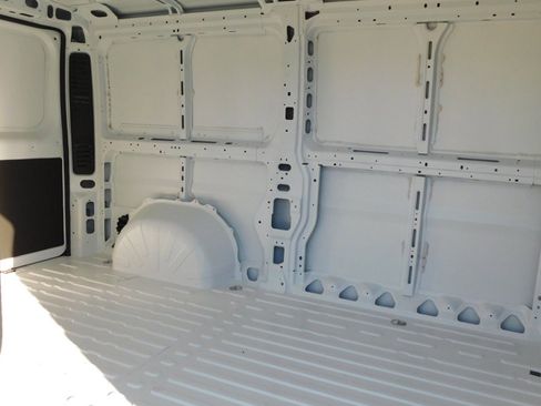 Used 2024 RAM ProMaster 3500 w/ Convenience Group image 24