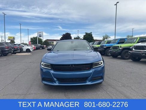 Used 2023 Dodge Charger SXT RWD image 4