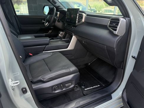 Used 2025 Toyota Sequoia Limited w/ Tow Technology Package AWD/4WD image 52