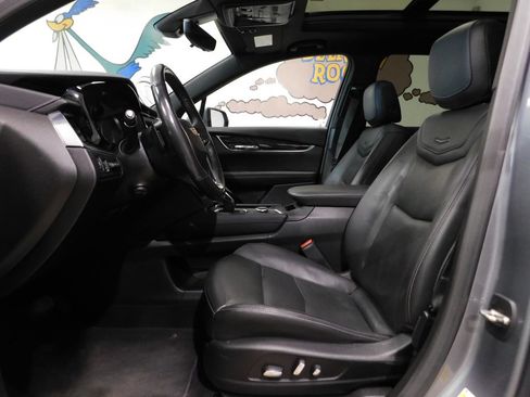 Used 2022 Cadillac XT6 Premium Luxury w/ Technology Package AWD/4WD image 27