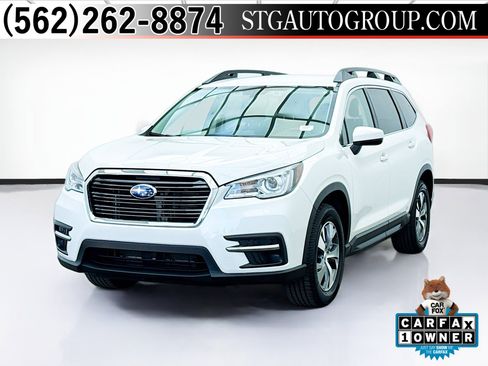 Used 2022 Subaru Ascent Premium w/ Convenience Package image 1