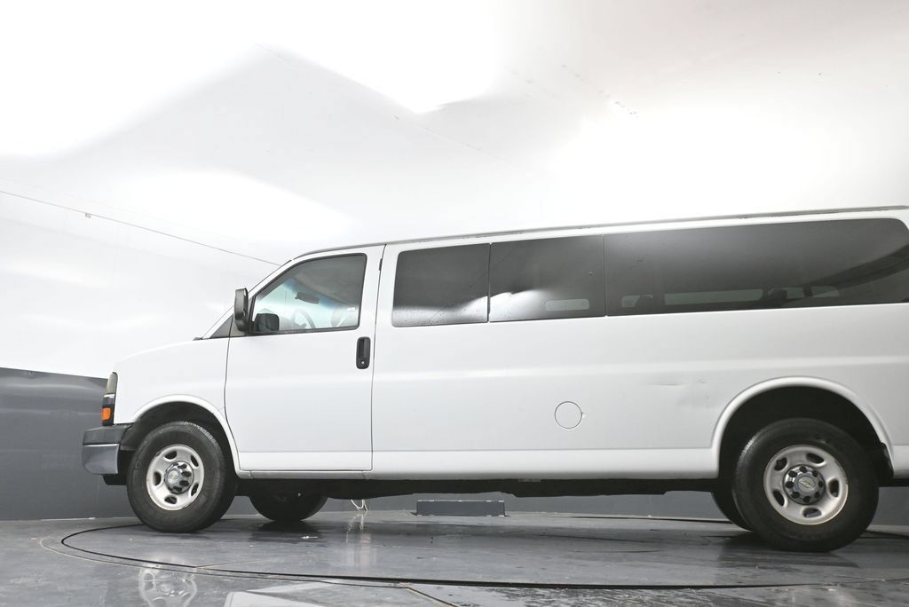 Used 2014 Chevrolet Express 3500 LT w/ LT Preferred Equipment Group RWD image 29