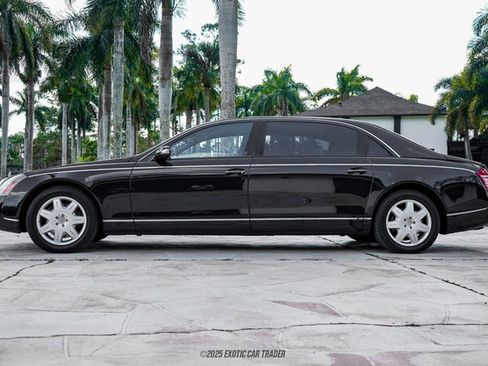 Used 2009 Maybach 62 image 3
