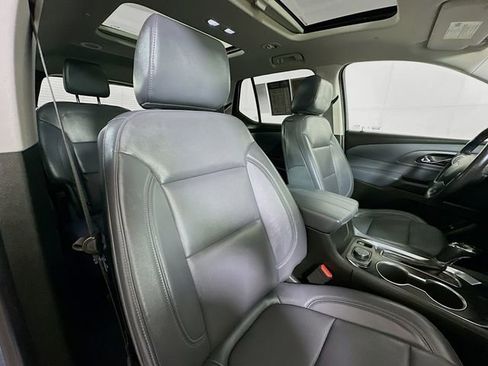 Used 2019 Chevrolet Traverse Premier w/ LPO, Floor Liner Package AWD/4WD image 34