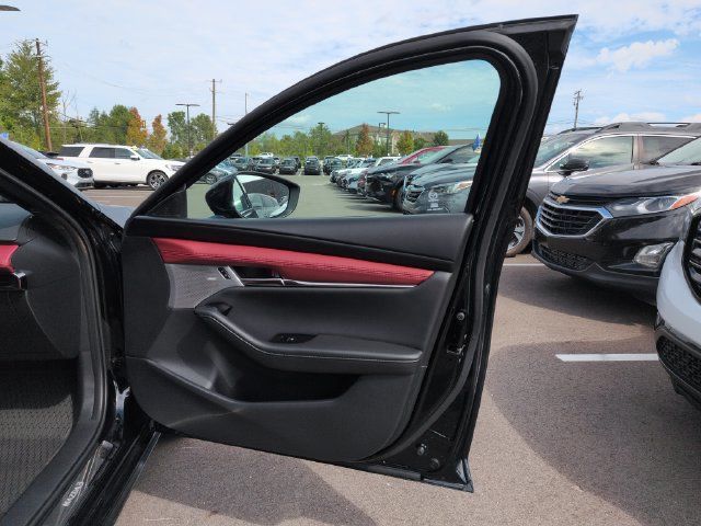 Used 2026 MAZDA MAZDA3 Hatchback w/Premium Plus Pkg AWD/4WD image 14