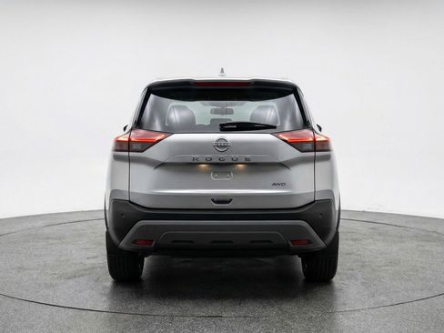 Used 2025 Nissan Rogue SV FWD image 7