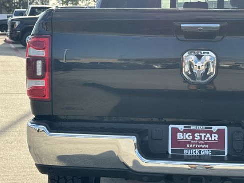 Used 2021 RAM 2500 Laramie image 11