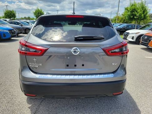 Certified 2021 Nissan Rogue Sport SV FWD image 11
