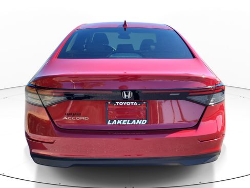 Used 2024 Honda Accord EX image 6