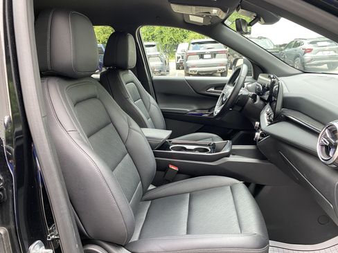 Used 2025 Chevrolet Equinox LT w/ Convenience Package II AWD/4WD image 34