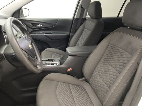 Used 2021 Chevrolet Equinox LT FWD image 17