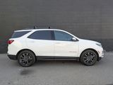 Used 2022 Chevrolet Equinox RS w/ RS Leather Package image 4
