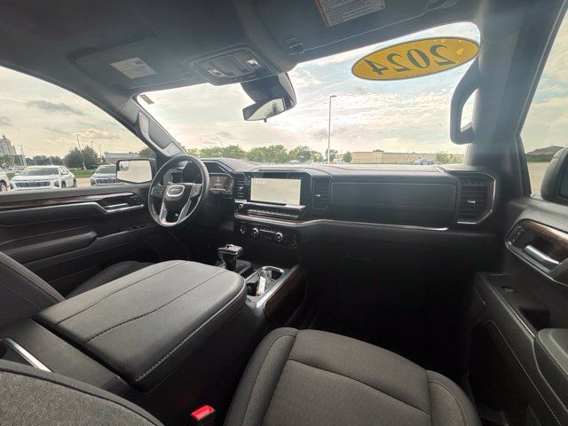 Used 2024 GMC Sierra 1500 Elevation AWD/4WD image 35