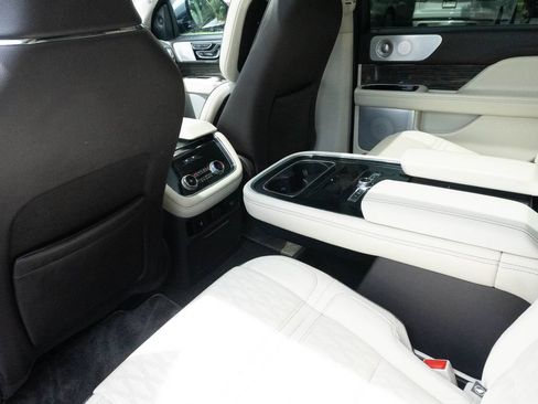 Used 2020 Lincoln Navigator Black Label AWD/4WD image 25